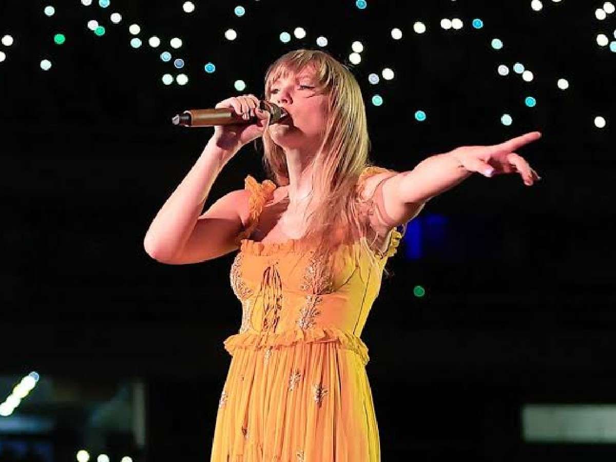 Taylor Swift reacts to death of a Swiftie during a concert in Rio de Janeiro