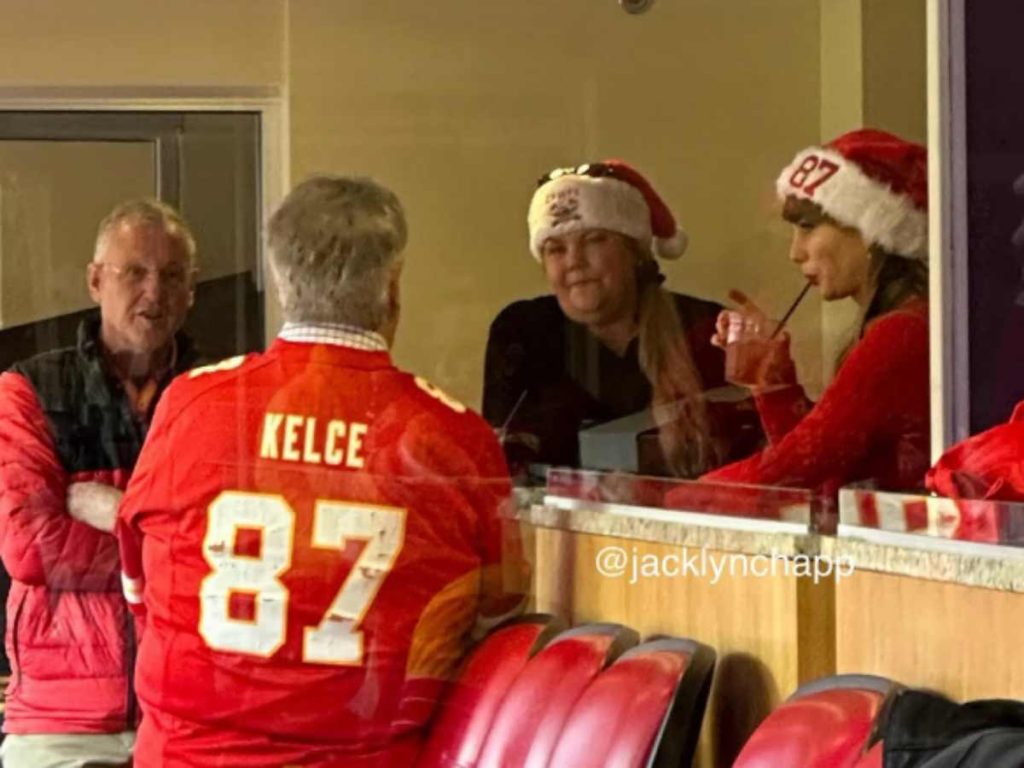 Taylor and Kelce's parents spotted mingling. (Image: Instagram/@jacklynchapp)
