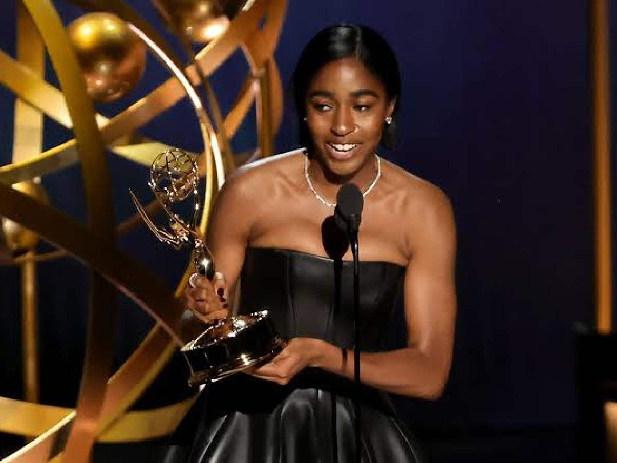 Ayo Edebiri at the 2023 Emmy Awards