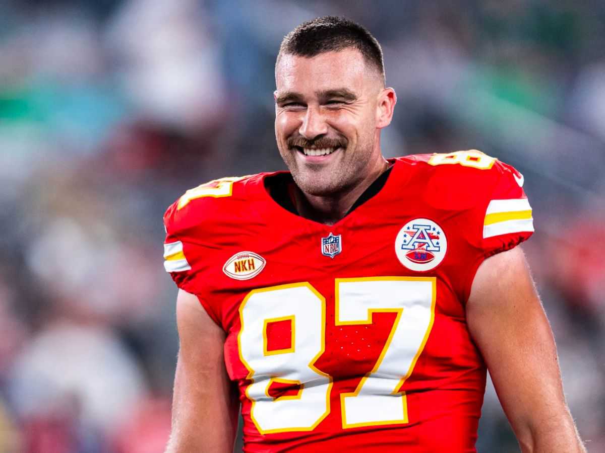 Travis Kelce Wins Athlete Of The Year At People's Choice Awards After ...