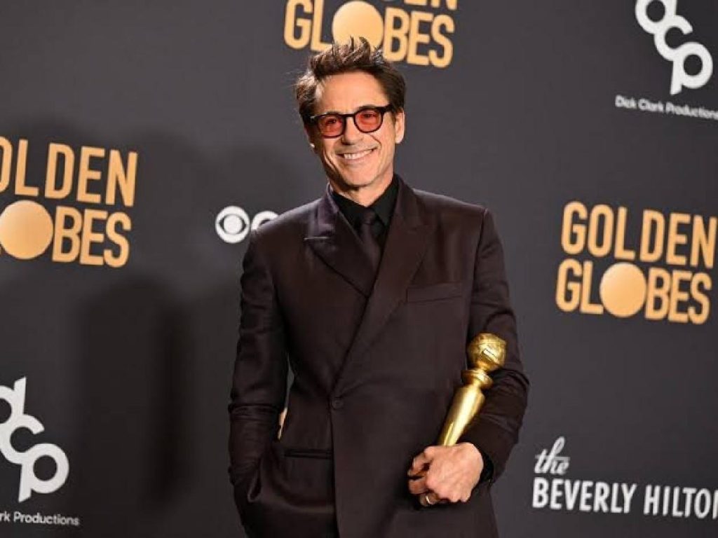 Robert Downey Jr. at the Golden Globes