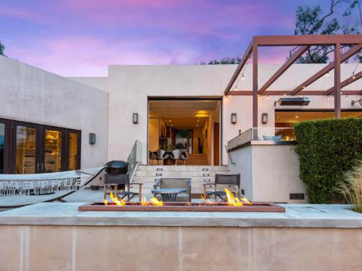 The Hemsworth brothers estate in Malibu that they sold