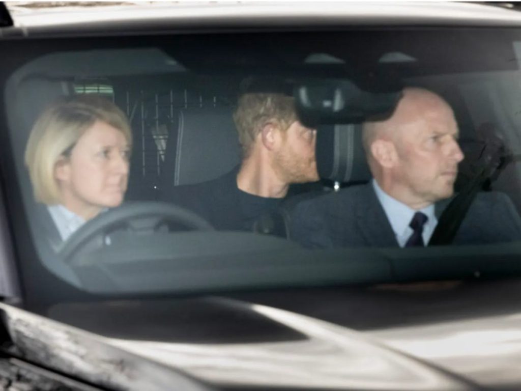 Prince Harry reaches Heathrow airport (Image: Getty)