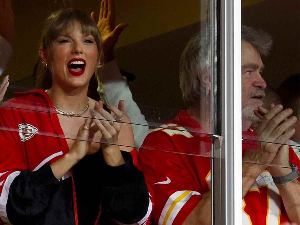 Taylor Swift and Ed Kelce
