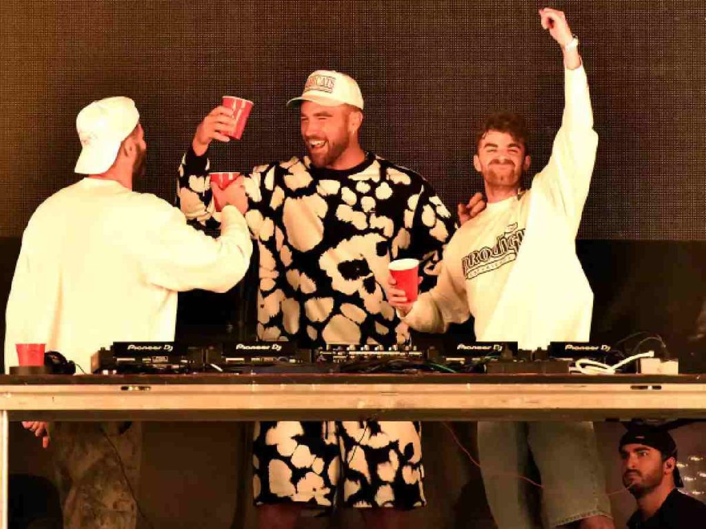 Travis Kelce with The Chainsmokers (Image: Getty)