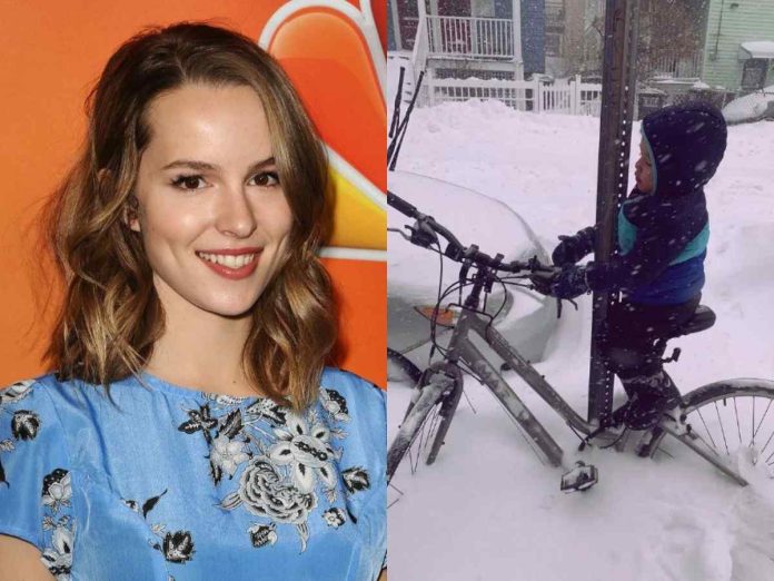 Bridgit Mendler and her 4-year-old son (Image: Getty)