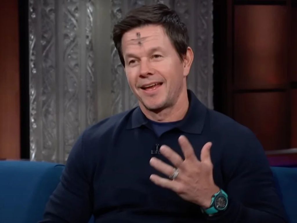 Mark Wahlberg feeling left out from Ben Affleck's Dunkin ad