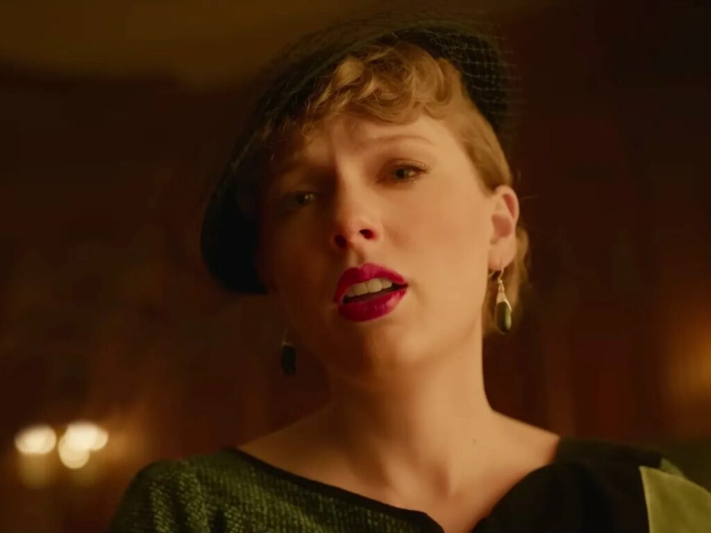 Taylor Swift in 'Amsterdam' (Image: Prime Video)