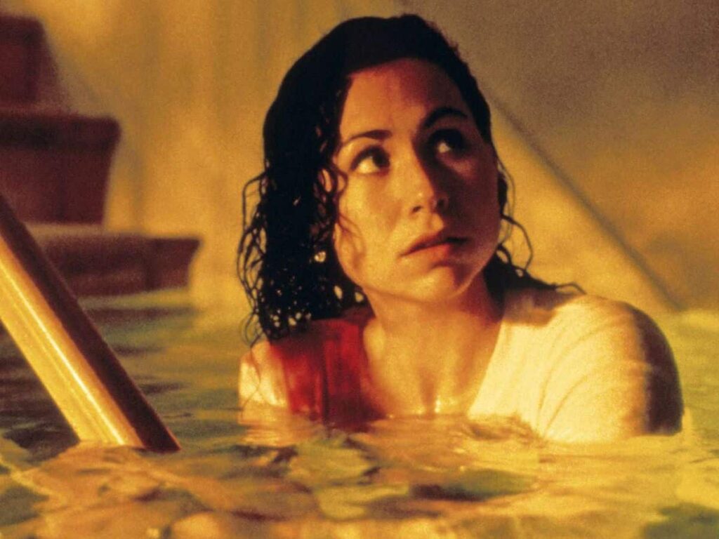 Minnie Driver in 'Hard Rain'