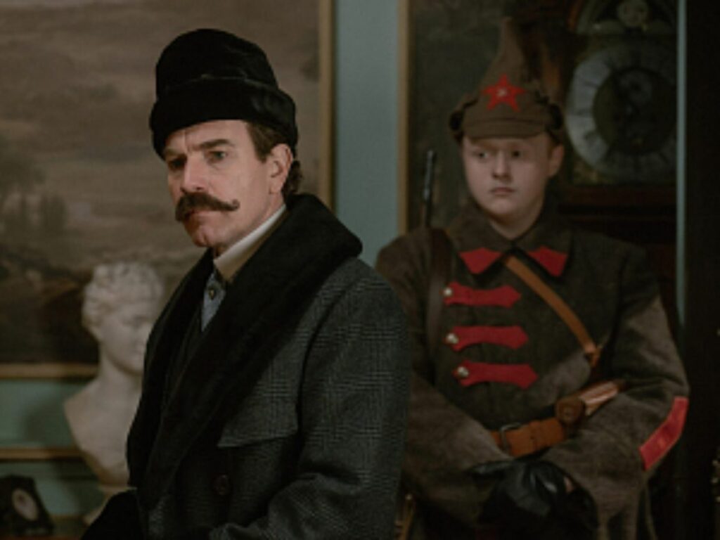 ‘The Gentleman In Moscow’ (Image: Paramount Plus)