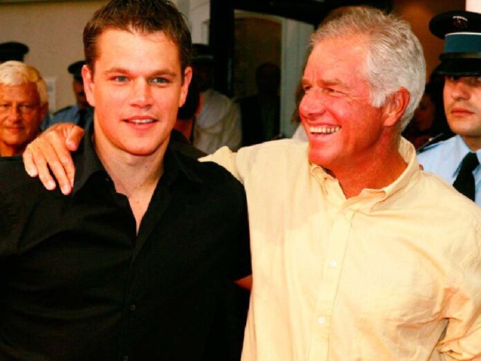 Matt Damon and his father (Credit: X)