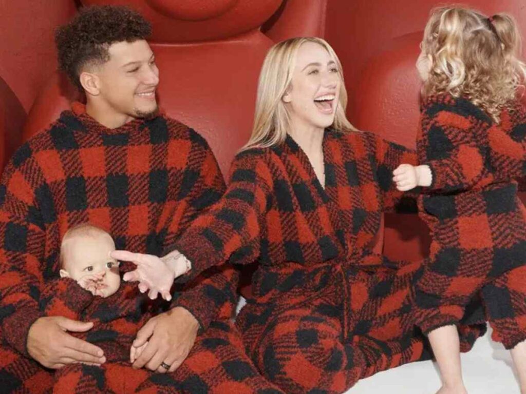 Brittany and Patrick Mahomes with their family for SKIMS
