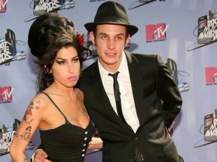Amy Winehouse and Blake fielder-Civil