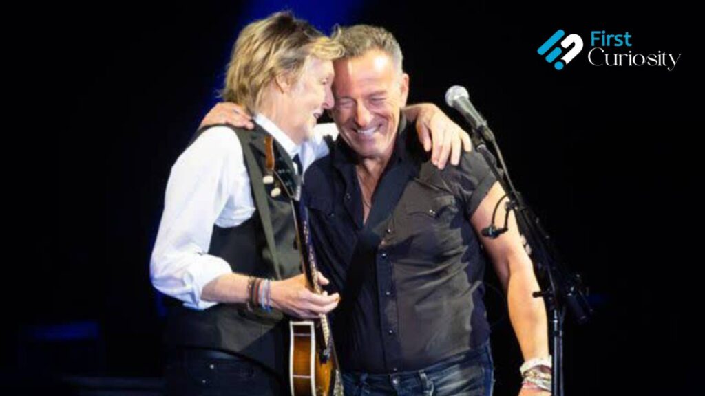  Paul McCartney and Bruce Springsteen at Glastonbury Music Festival