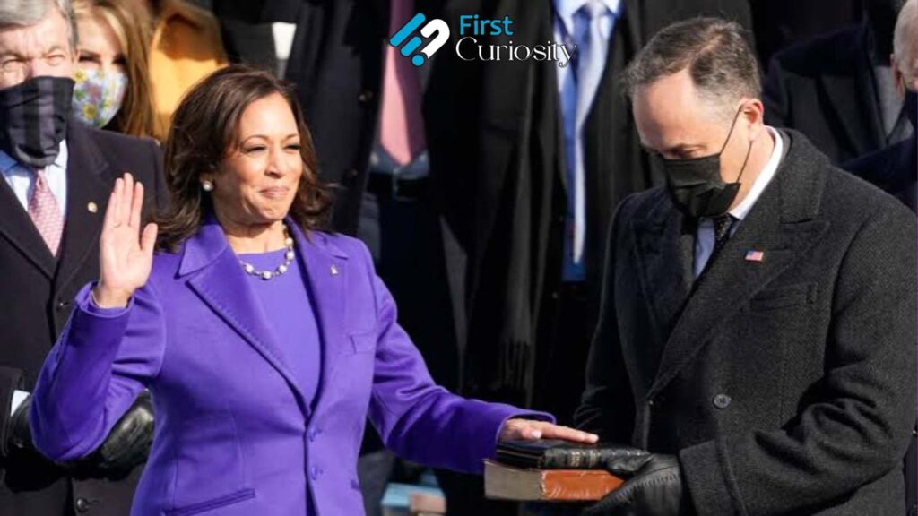 Kamala Harris taking oath (Image: AP Photos)