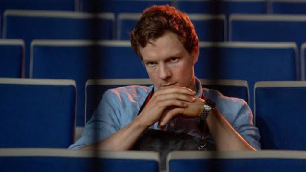 Patrick Gibson as young Dexter (Image: Paramount+ with Showtime)