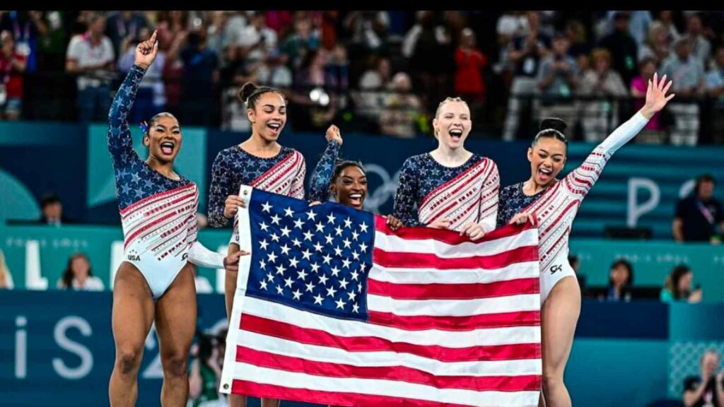 USA Gymnastics Team (Image: Instagram @/ simonebiles)