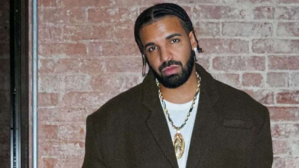 Drake (Image: Instagram @/champagnepapi)