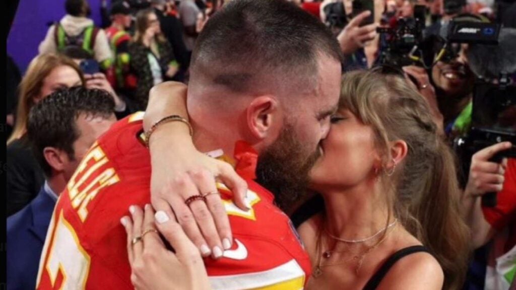 Travis Kelce and Taylor Swift (Image: X @blessedswiftie)