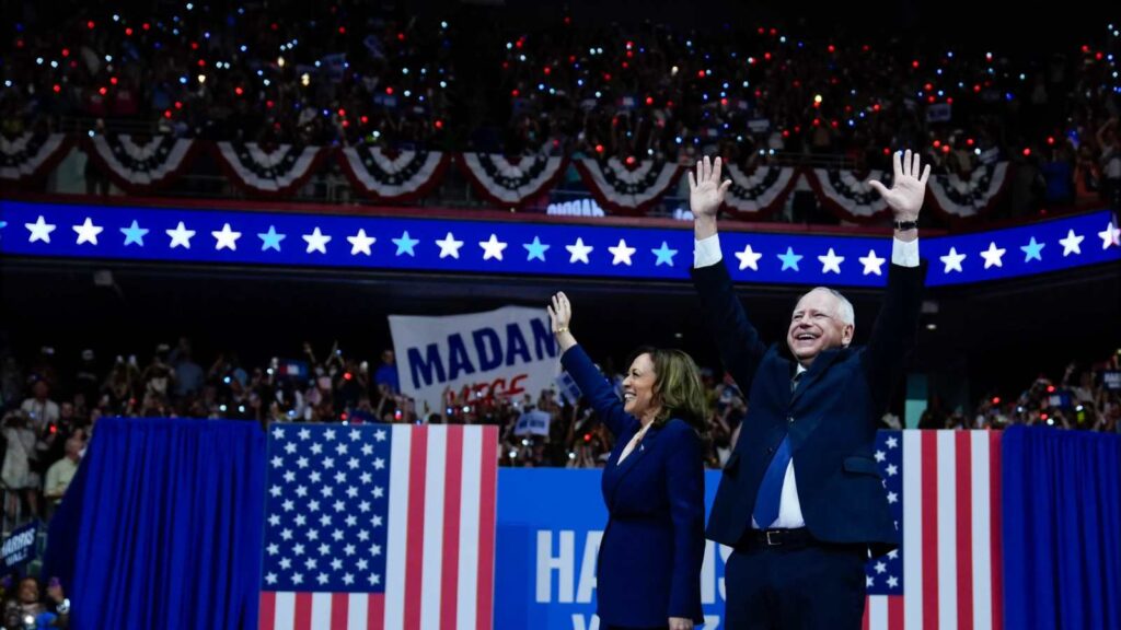 Kamala Harris And Tim Walz