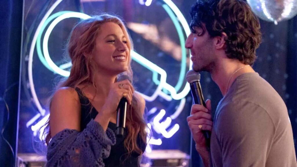 (L) Blake Lively as Lily Bloom and (R) Justin Baldoni as Ryle (Image: Sony)