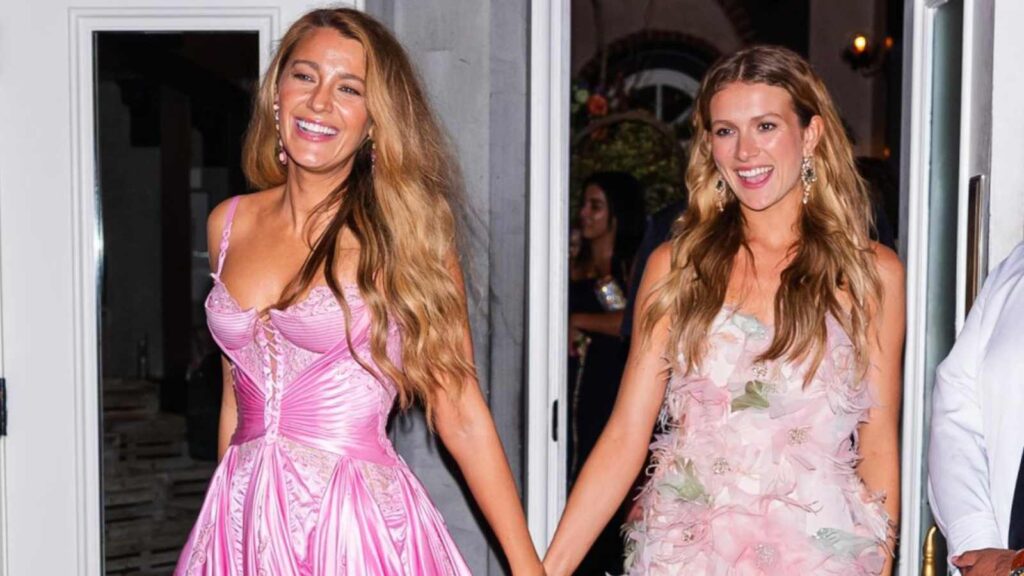 Blake Lively and Isabela Ferrer (Image: Instagram @/ enews) 