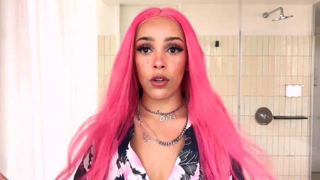 Doja Cat (Image: Youtube @/vogue)