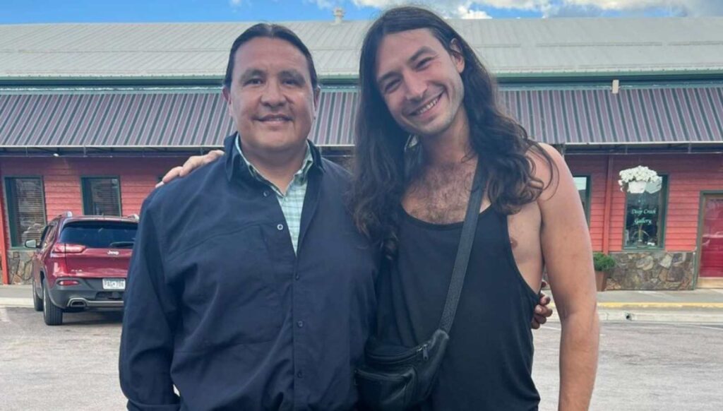 Chase Iron Eyes and Ezra Miller (Image: instagram @chaseironeyes)