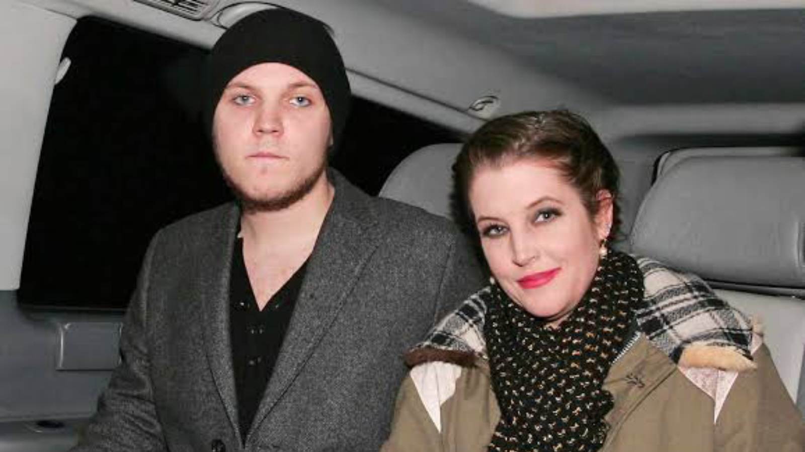 Lisa Marie Presley Kept Son Benjamin Keough's Body On Dry Ice For 2(01)