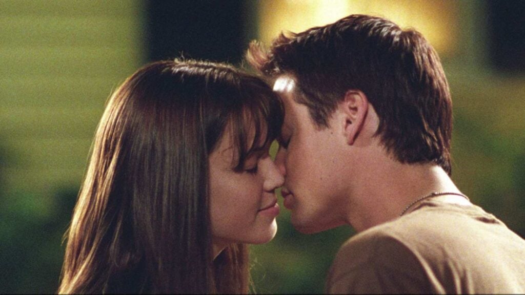 Still from 'A Walk to Remember' (Image: Warner Bros. Pictures)