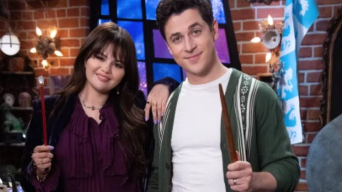 Selena Gomez and David Henrie (Image: Disney)