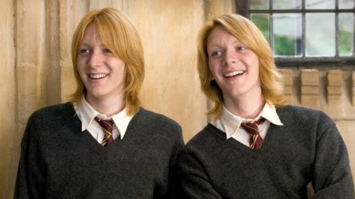 Oliver and James Phelps as the Weasley twins (Image: Warner Bros)