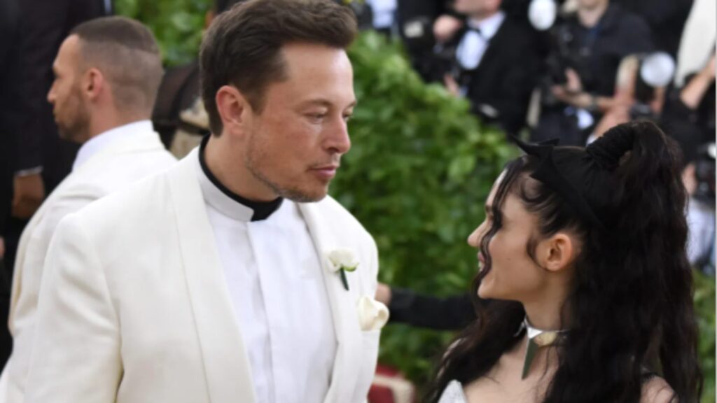 Elon Musk and Grimes (Image: AP)