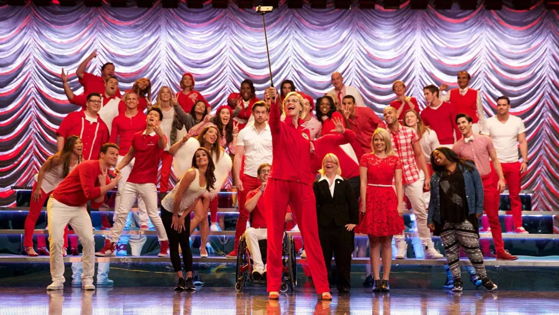 7. Glee – "The Untitled Rachel Berry Project"
