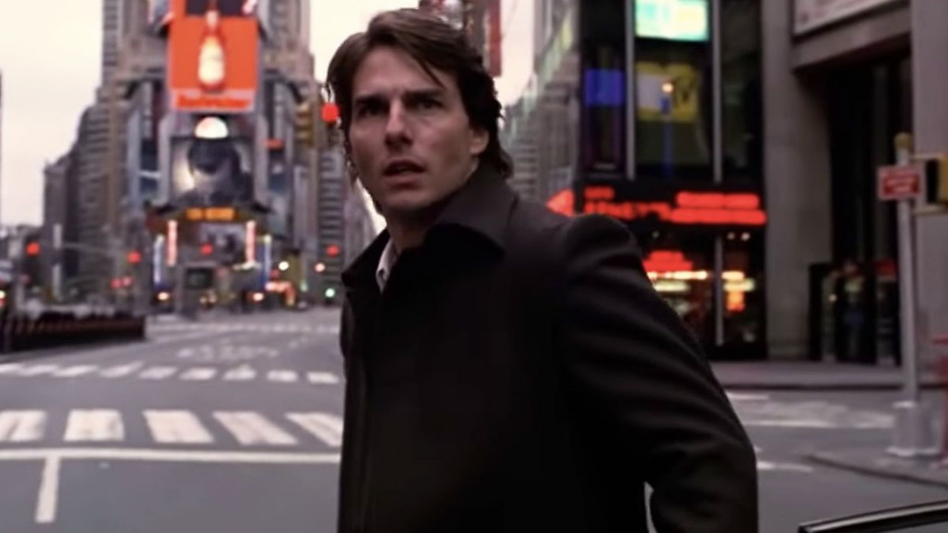 15. Times Square Scene – Vanilla Sky (2001)