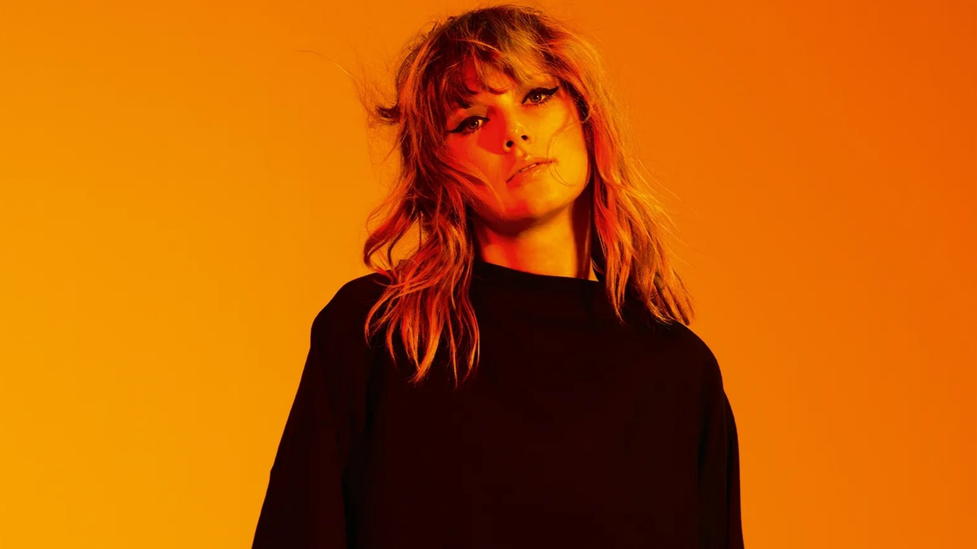 3. Taylor Swift: $1.6 Billion