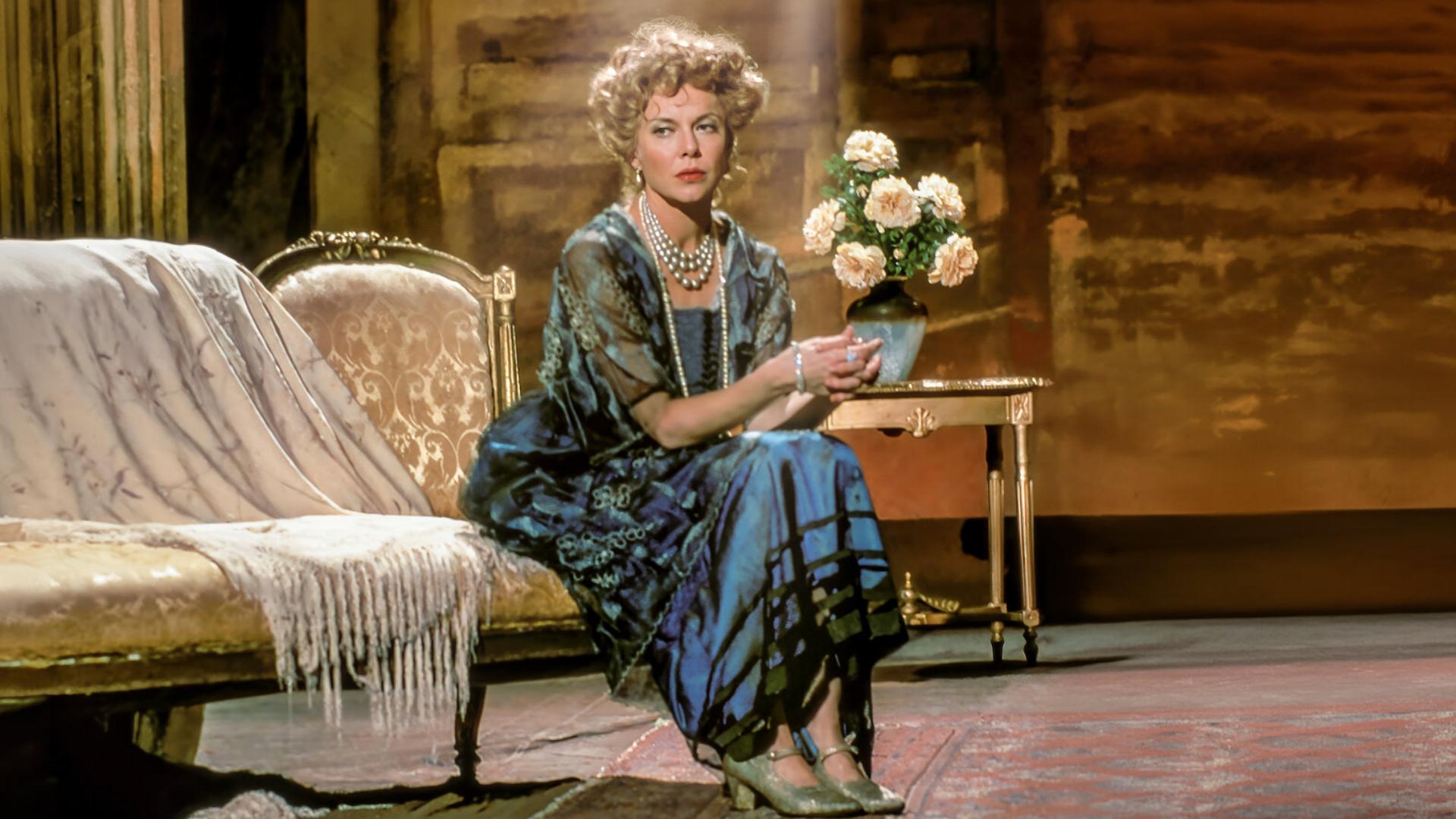 17. Annette Bening