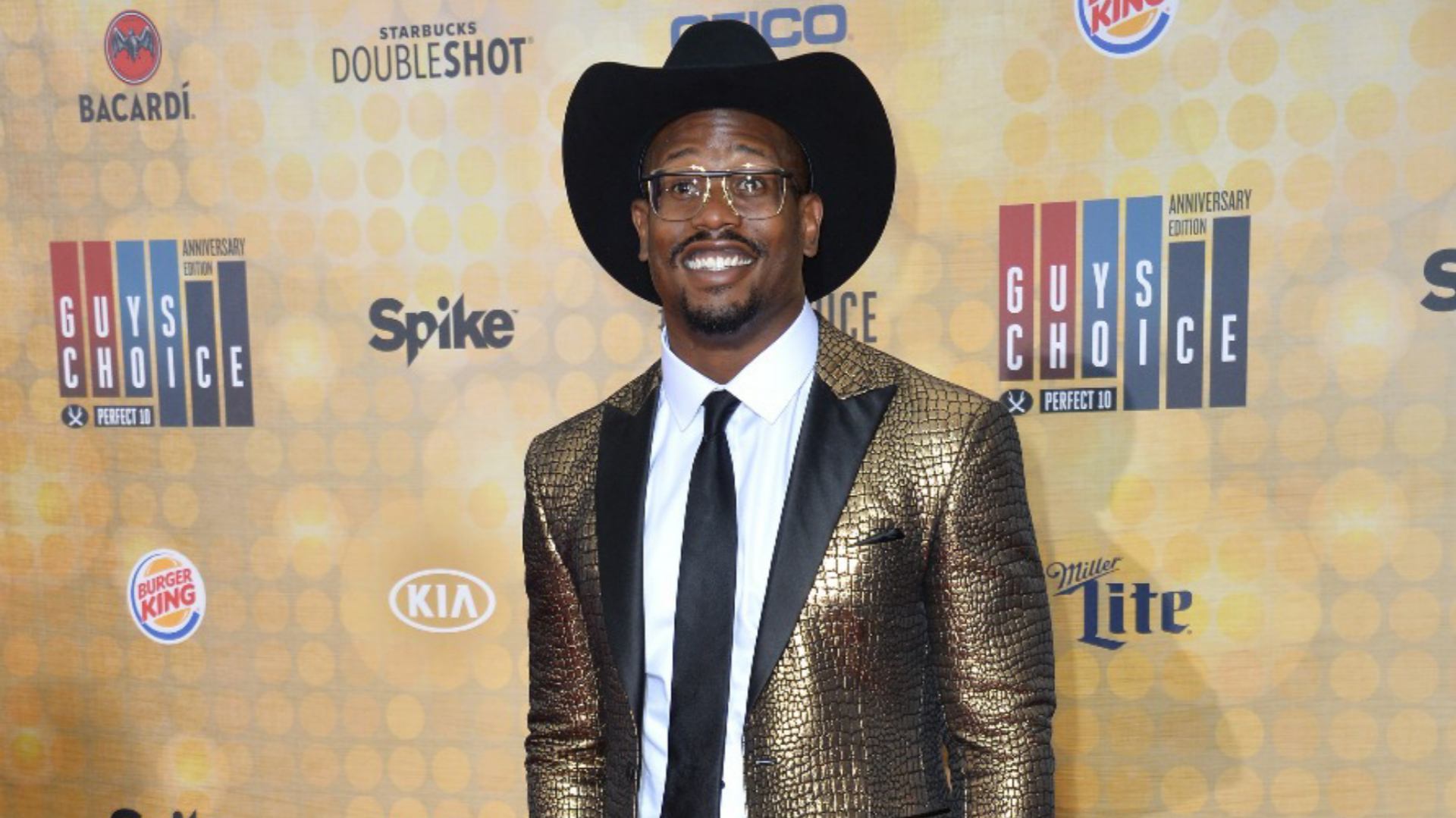 21. Von Miller - Von Miller Studios