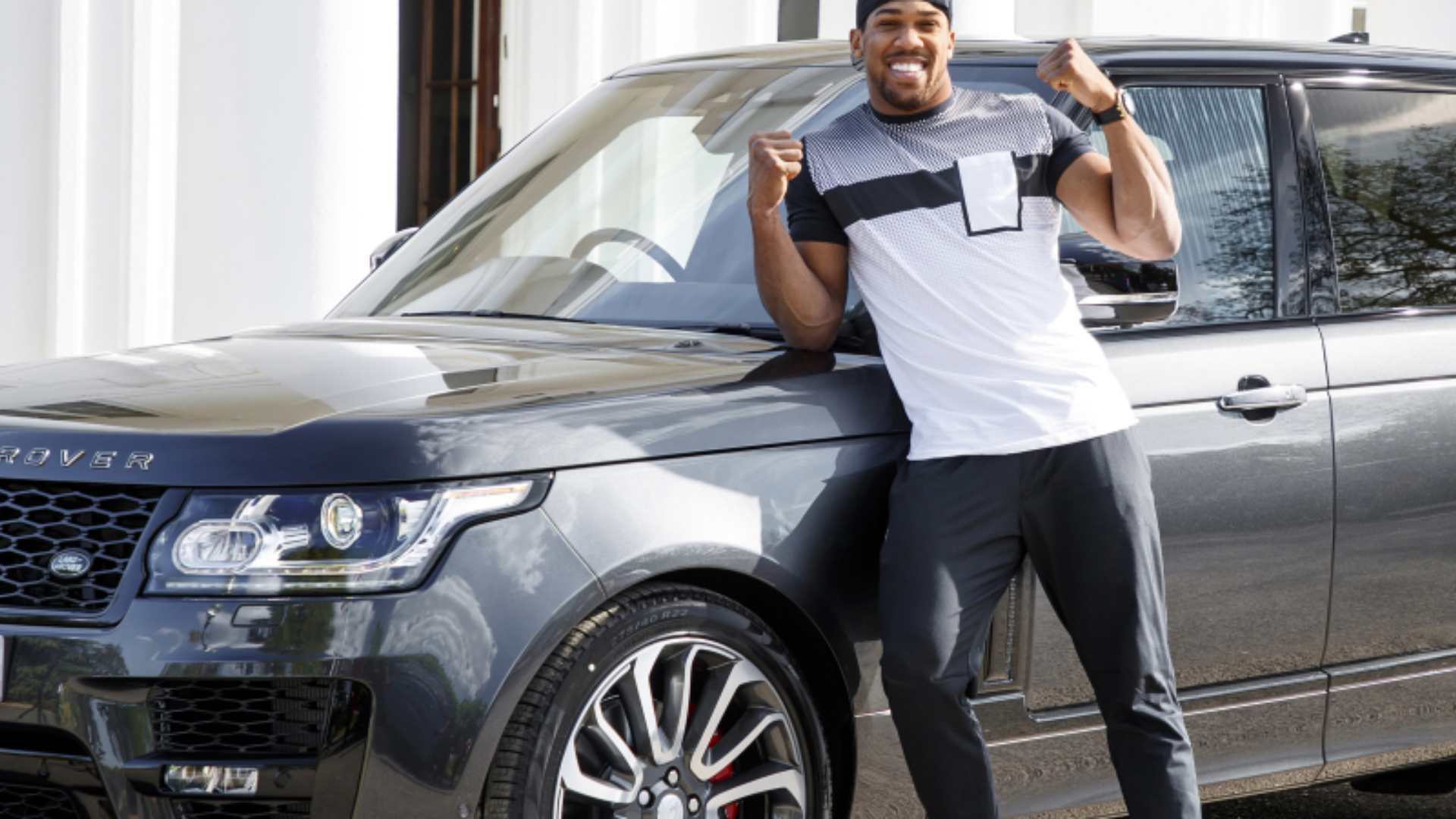 20) Anthony Joshua - Range Rover SVAutobiography