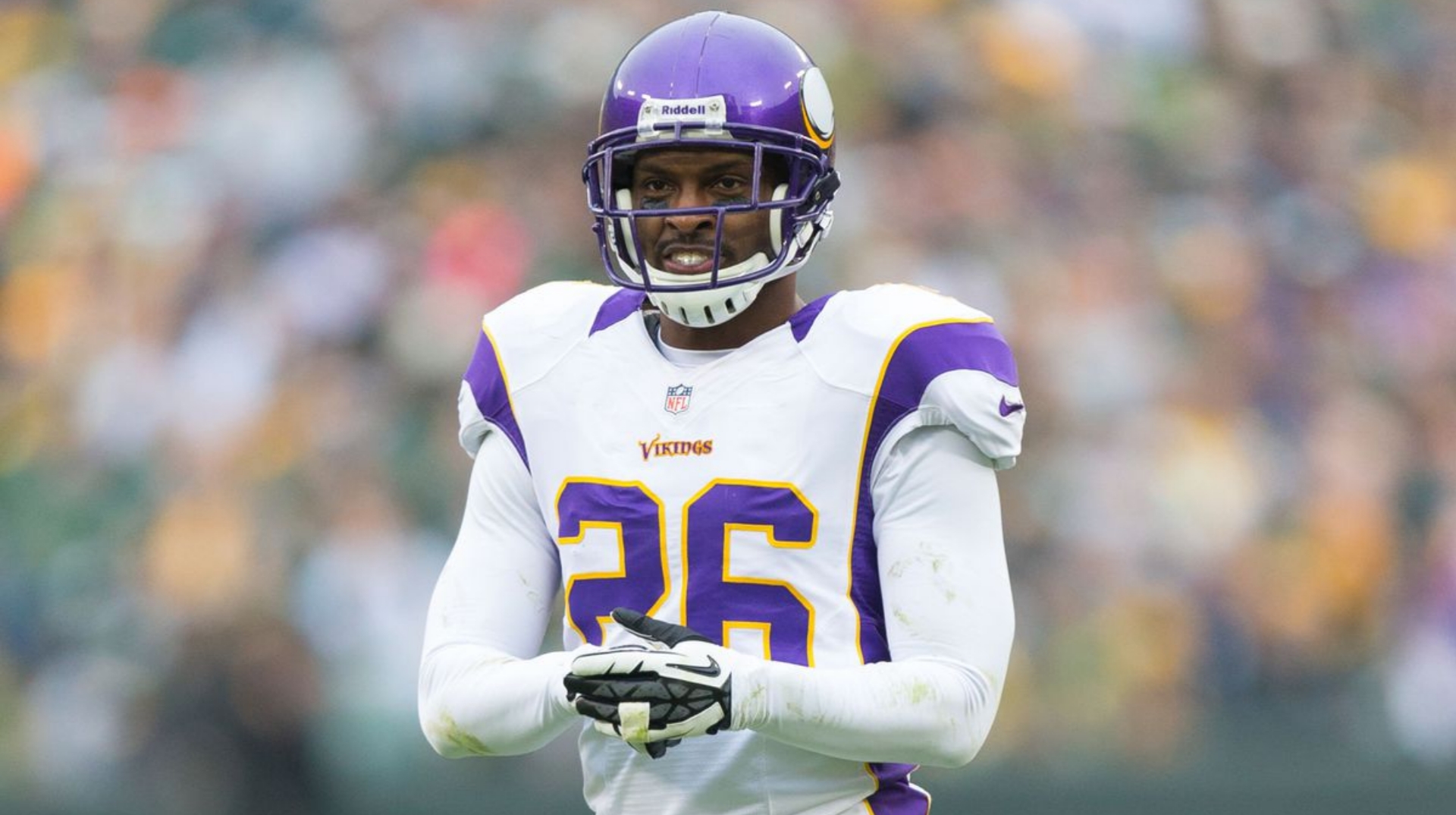 24. Antoine Winfield - Lost Half of Signing Bonus