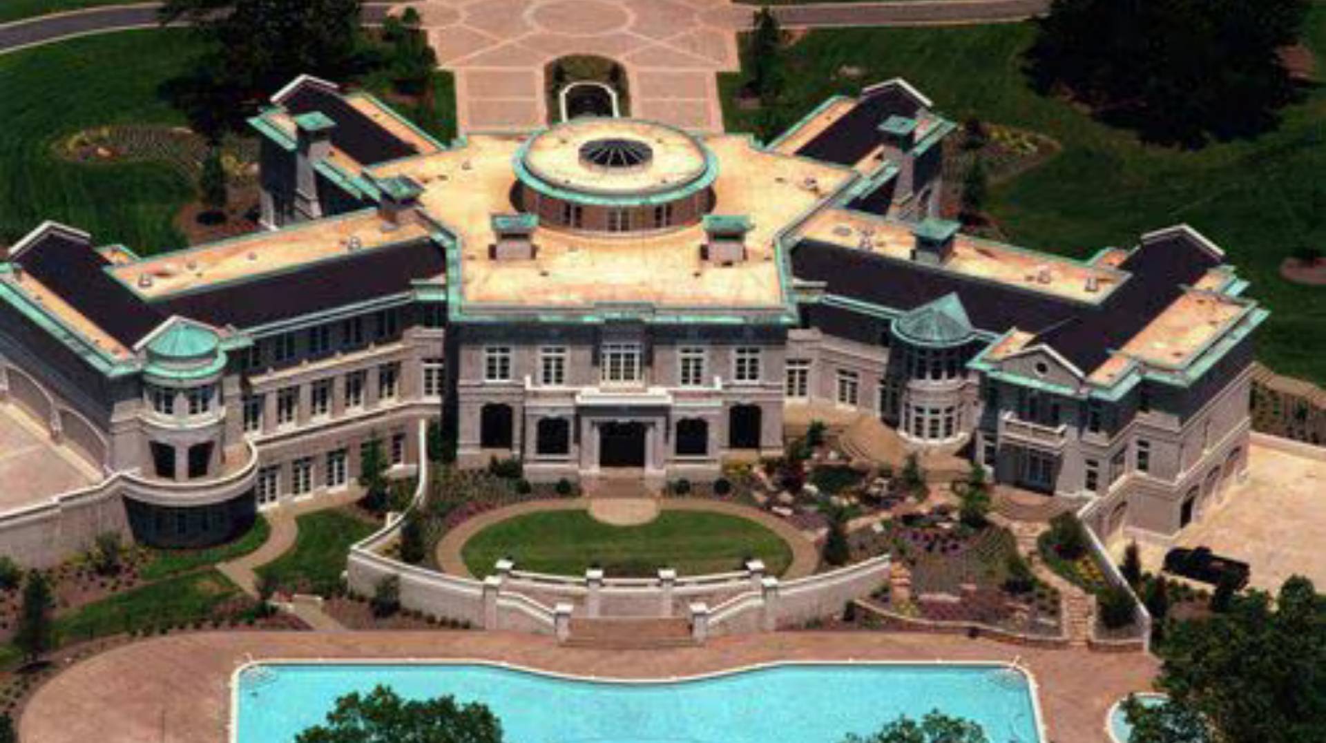 5. Evander Holyfield's Foreclosed Fortress: A Million-Dollar Bill