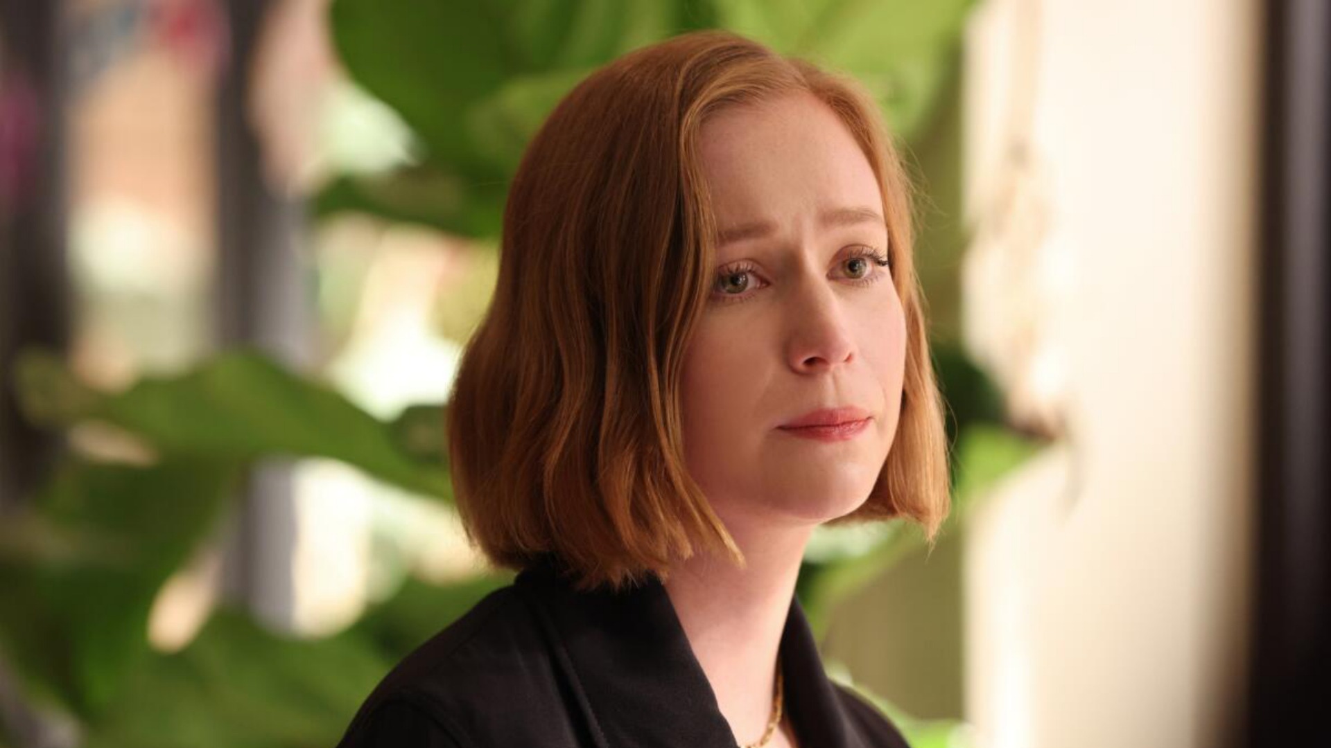7. Hannah Einbinder