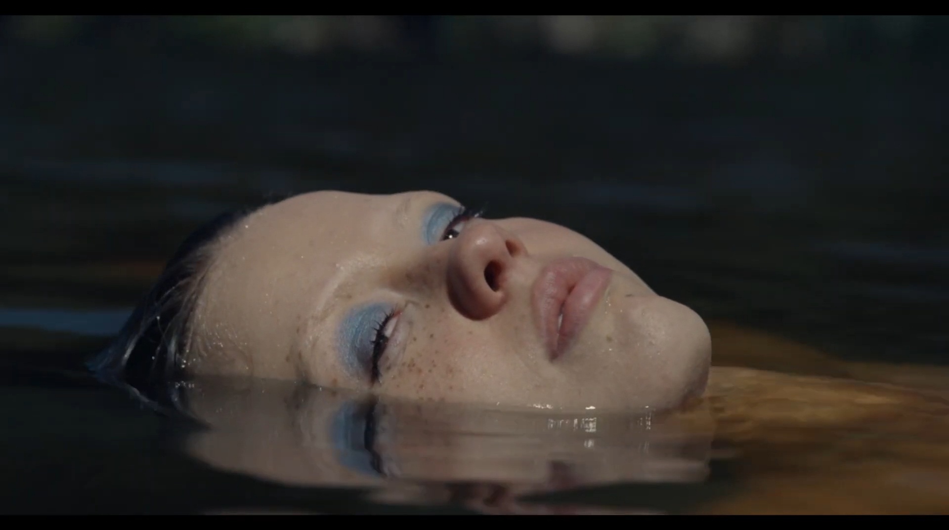24. X (2022)