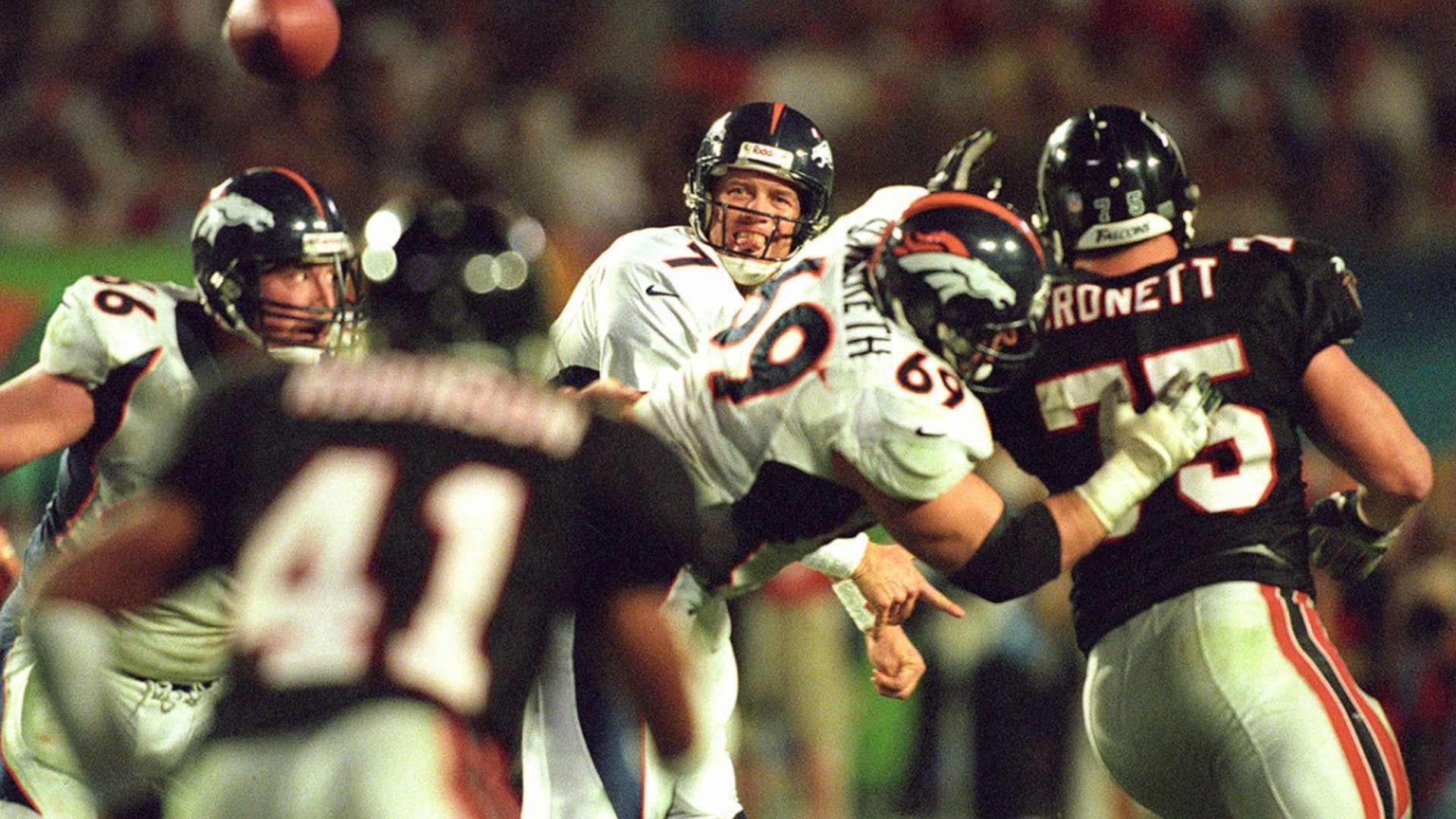 15) 1998 Denver Broncos (14–2, SB XXXIII champs)