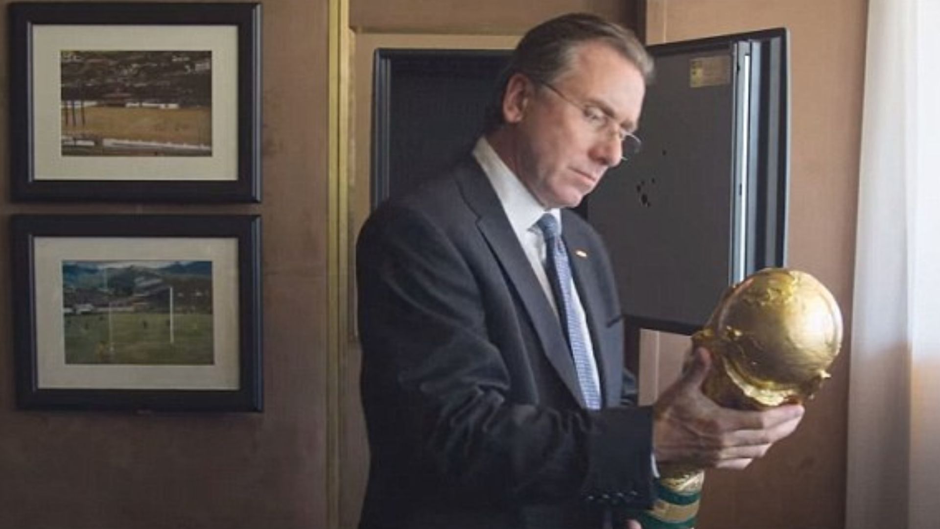 22. Tim Roth, Gérard Depardieu, Sam Neill in 'United Passions'