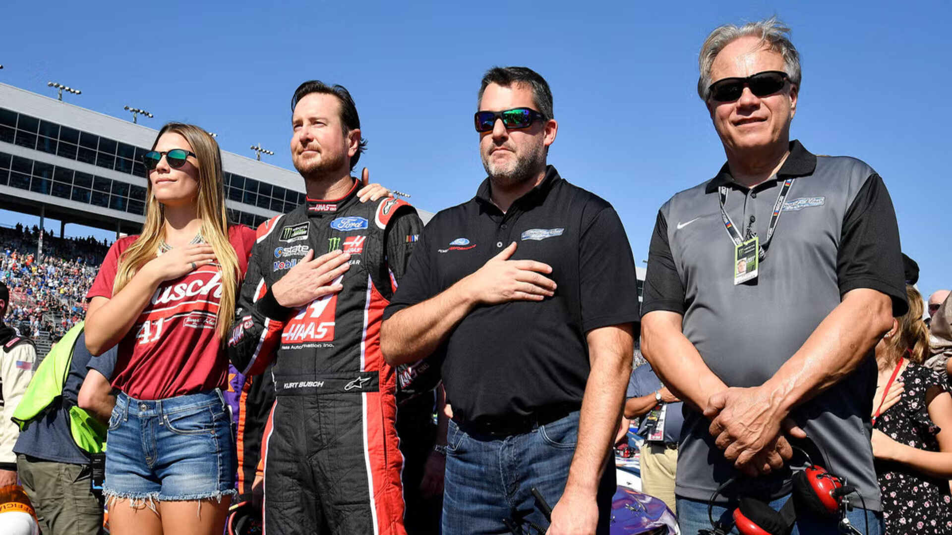 23. Tony Stewart vs. Kurt Busch