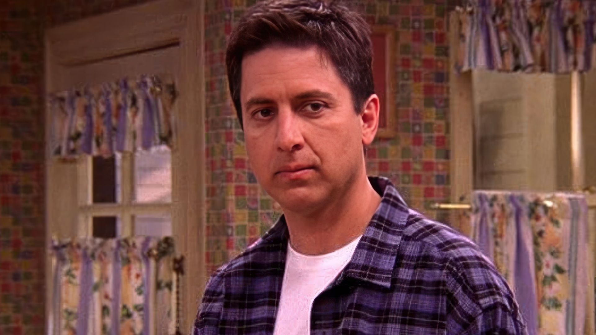 Ray Romano in 'Everybody Loves Raymond' - $1.75 million per episode