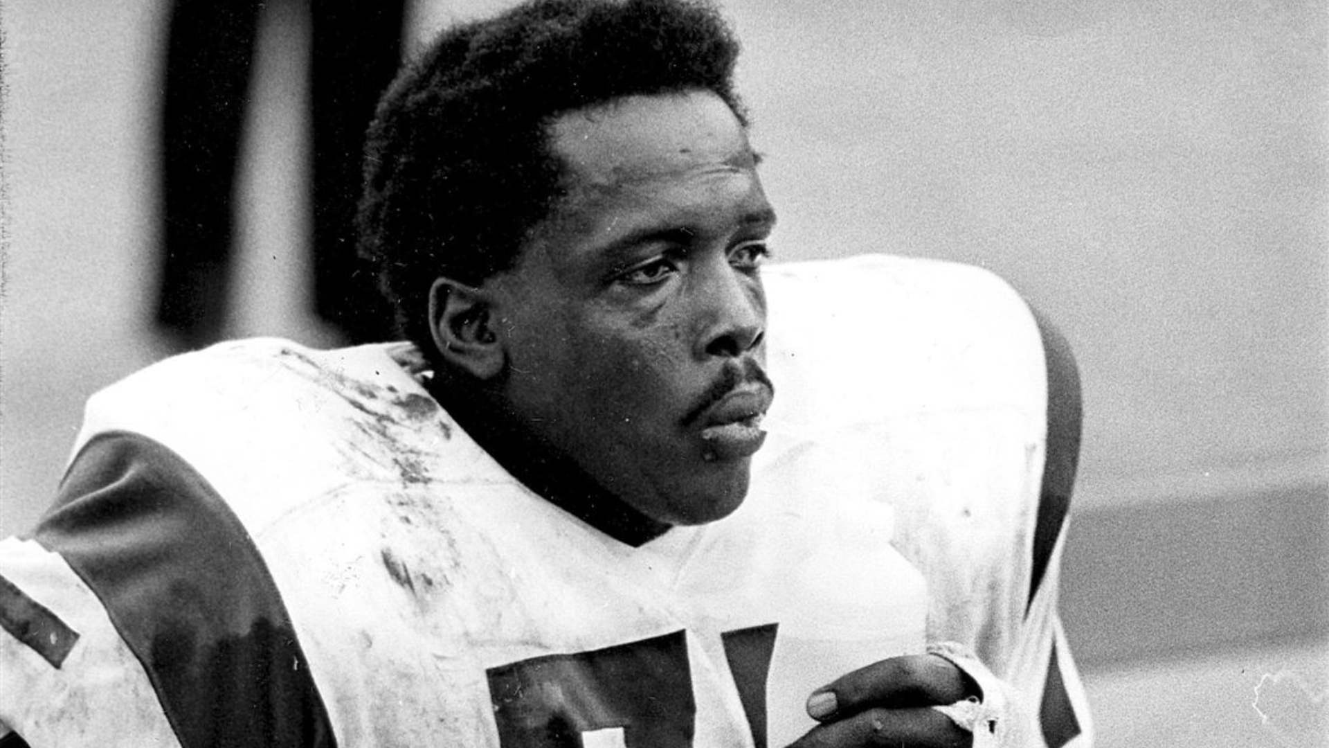 4) Deacon Jones - 1961: Round 14, Pick 186 (Rams)
