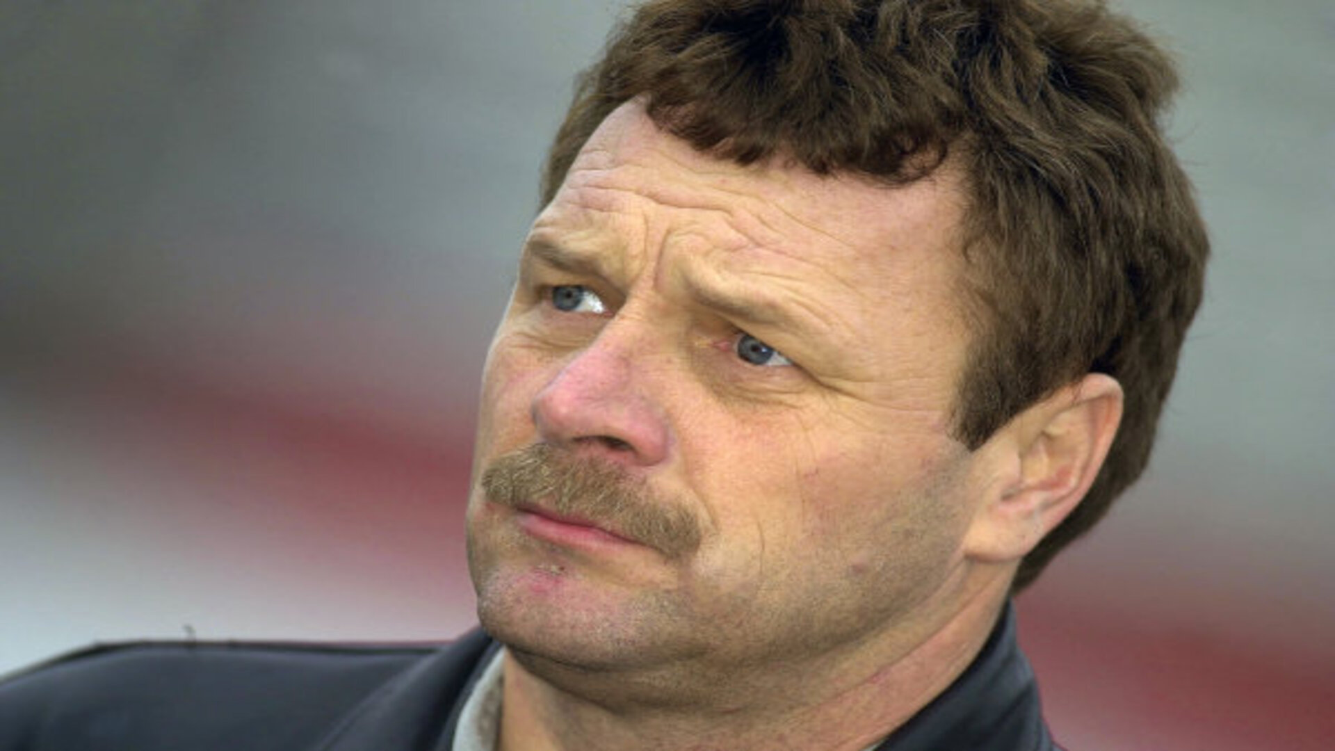 9. Robert Pressley (1995)
