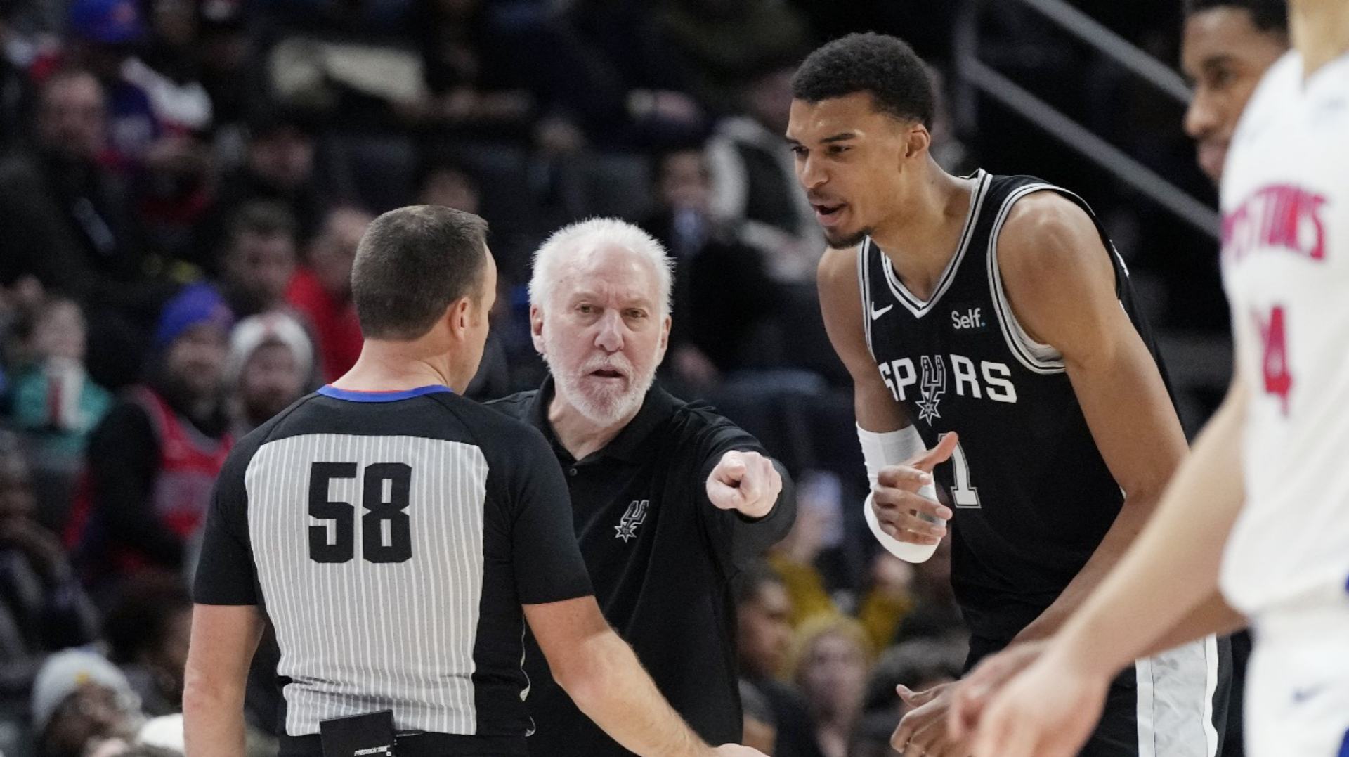 24. San Antonio Spurs (1,610)